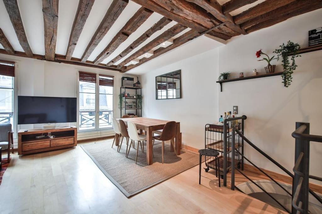 Apartamento Typical Parisian Duplex#4Pers#Le Marais Exterior foto